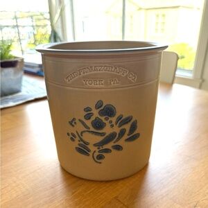 Pfaltzgraff Cream and Blue Stoneware Utensil Crock